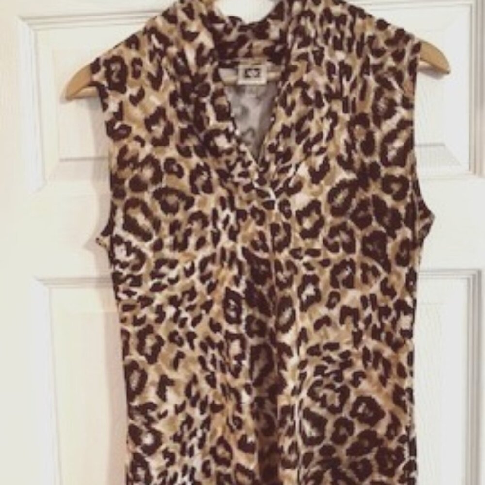 Anne Klein Animal Print Triple Pleat V-Neck, Size Small